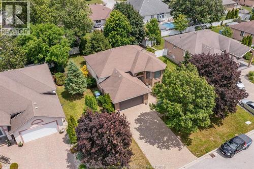 1694 Chornoby, Tecumseh, ON 