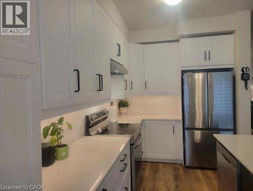 16 Raspberry Lane, Mount Hope, ON 
