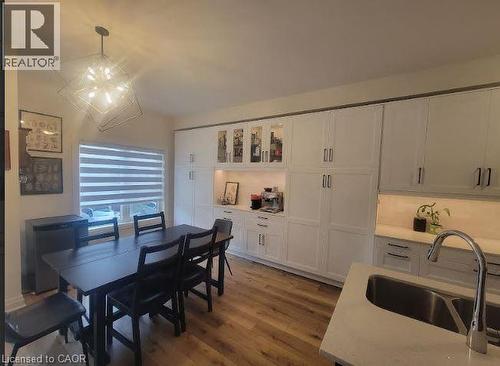 16 Raspberry Lane, Mount Hope, ON 