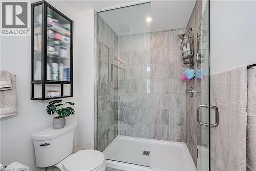 16 Raspberry Lane, Mount Hope, ON 