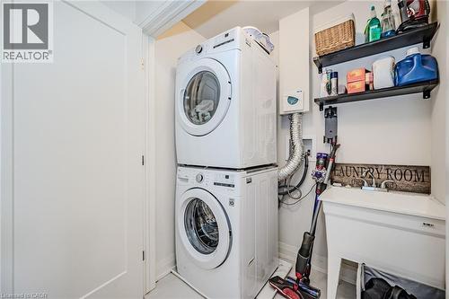 16 Raspberry Lane, Mount Hope, ON 