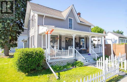 45 ALBANY STREET  Oshawa (Central), ON L1H 2Y9