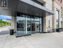 207 - 33 FREDERICK TODD WAY W  Toronto, ON M4G 0C9