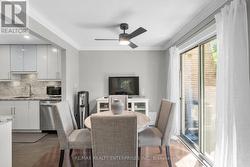 Dining area - 