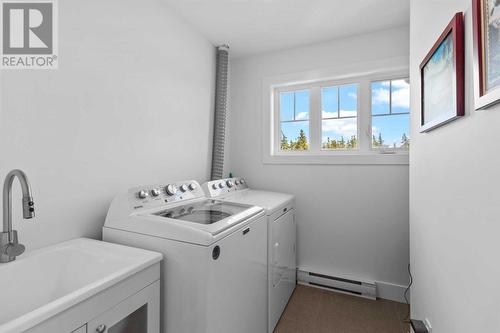 36 Middle Ledge Drive, Logy Bay-Middle Cove-Outer, NL 