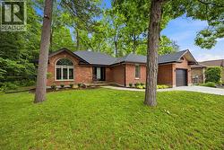 10172 MEADOWLILLY CRESCENT  Lambton Shores, ON N0M 1T0