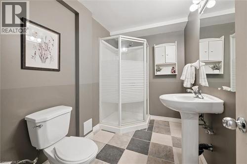 702 Activa Avenue, Kitchener, ON 