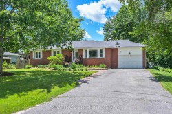 14 Clarendon Street Clearview, ON L0M 1N0