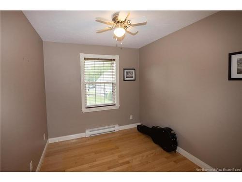 2 Christopher Cres, Upper Kingsclear, NB 