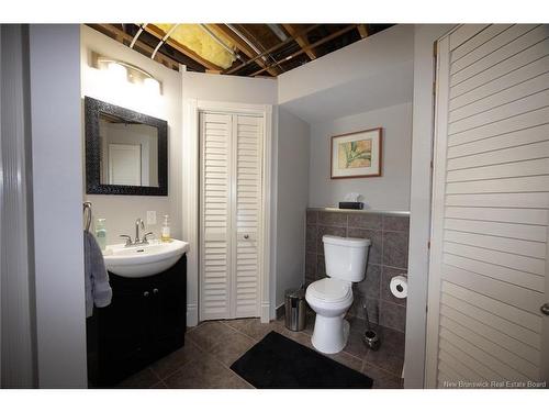 2 Christopher Cres, Upper Kingsclear, NB 