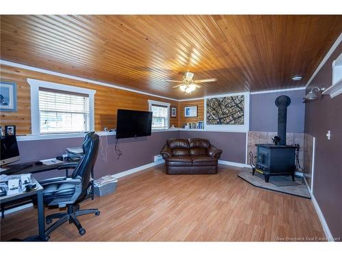 2 Christopher Cres, Upper Kingsclear, NB 