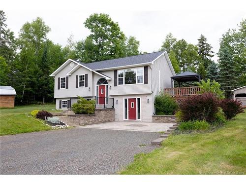 2 Christopher Cres, Upper Kingsclear, NB 