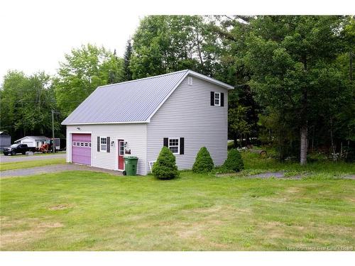 2 Christopher Cres, Upper Kingsclear, NB 