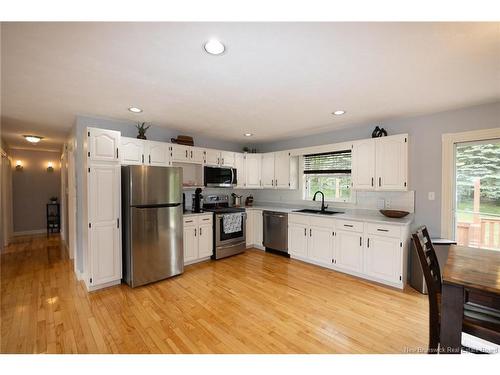 2 Christopher Cres, Upper Kingsclear, NB 