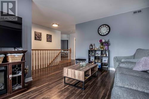 13 Kelland Crescent, St. John'S, NL 