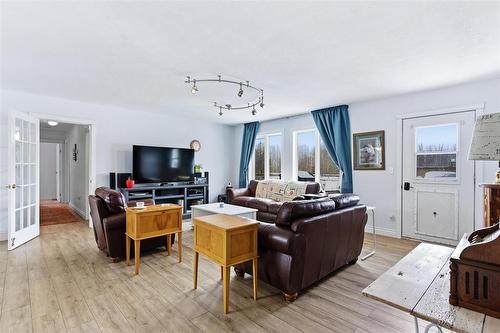 28140 39E Road, La Broquerie, MB 