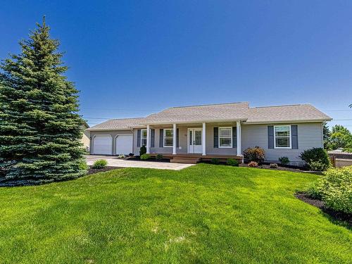 30 PARRICUS MEAD Drive  Charlottetown, PE C1E 2H1