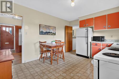 1768 Laxton Crescent, Ottawa, ON 