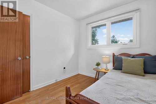 1768 Laxton Crescent, Ottawa, ON 