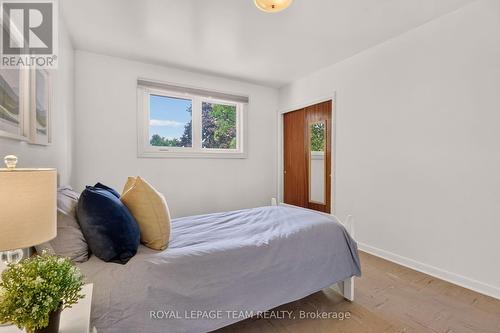 1768 Laxton Crescent, Ottawa, ON 