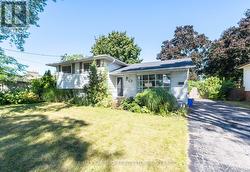 15 OLD OXFORD ROAD St. Catharines (Vine/Linwell), ON L2M 2J7