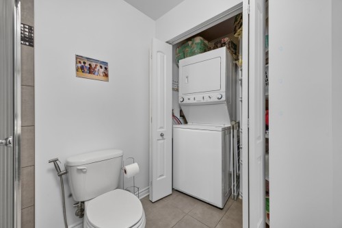 Bathroom - 401-5282 Rue Du Sureau, Montréal (Pierrefonds-Roxboro), QC 