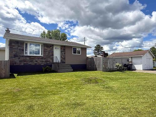 177 Shipley Street  Thunder Bay, ON P7A 3C6