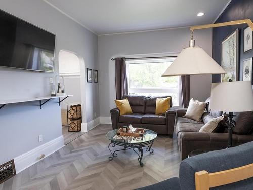 435 Bernard Street, Thunder Bay, ON 