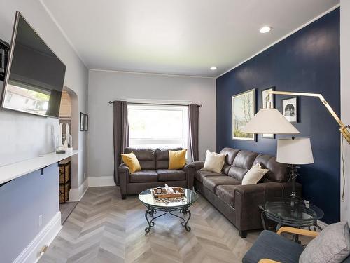 435 Bernard Street, Thunder Bay, ON 