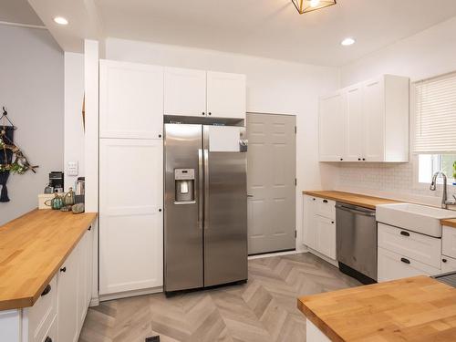 435 Bernard Street, Thunder Bay, ON 