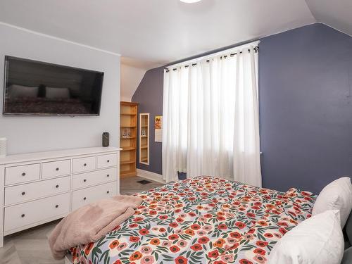 435 Bernard Street, Thunder Bay, ON 