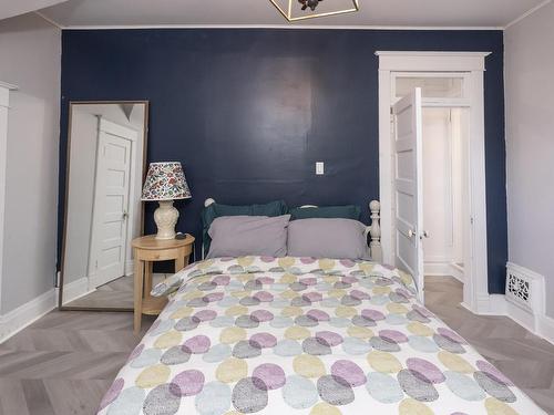435 Bernard Street, Thunder Bay, ON 