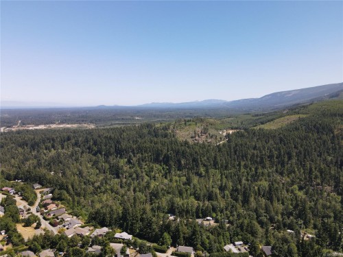 1718 Warn Way, Qualicum Beach, BC 