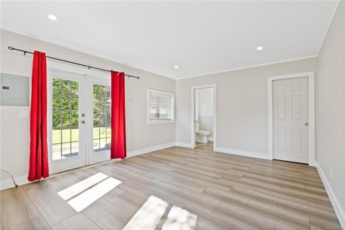 1468 Stroud Rd, Victoria, BC 