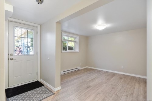 1468 Stroud Rd, Victoria, BC 