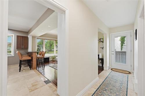 341 Smithfield Ave, Winnipeg, MB 