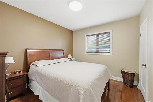 341 Smithfield Ave, Winnipeg, MB 
