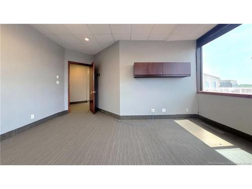 301-860 Main St, Moncton, NB 