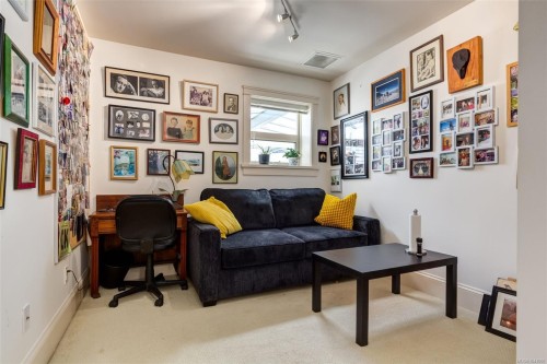 #302-222 Second Ave West, Qualicum Beach, BC 