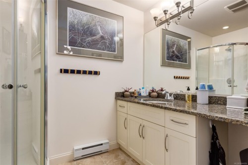 #302-222 Second Ave West, Qualicum Beach, BC 