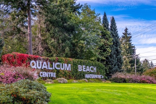 #302-222 Second Ave West, Qualicum Beach, BC 