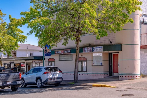 #302-222 Second Ave West, Qualicum Beach, BC 
