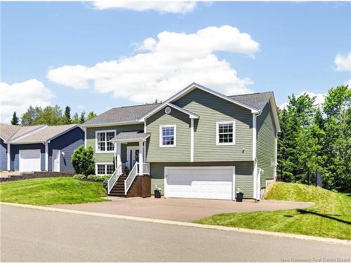 22 Melinda St, Dieppe, NB 