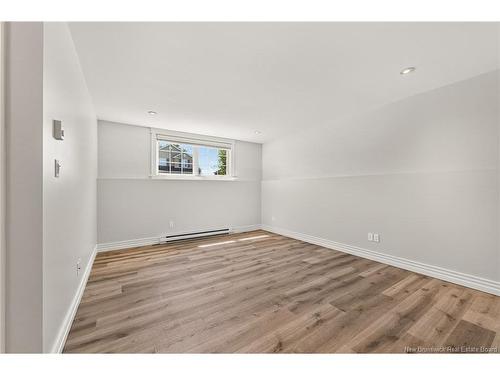 22 Melinda St, Dieppe, NB 