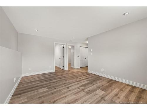 22 Melinda St, Dieppe, NB 