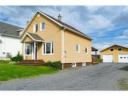 39 rue St-Antoine Saint-Léonard, NB E7E 1Y9