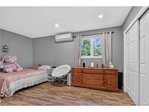 9 Fairview Dr, Salisbury, NB 