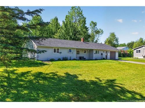 9 Fairview Dr, Salisbury, NB 