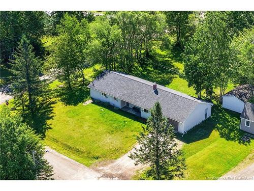 9 Fairview Dr, Salisbury, NB 