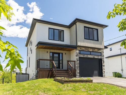 58 Mica Crescent  Halifax, NS B3P 0G8